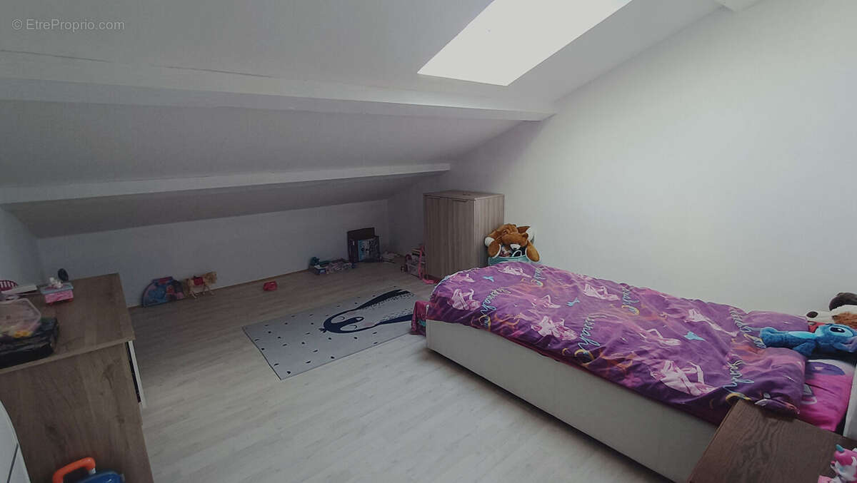 Maison à TONNAY-CHARENTE