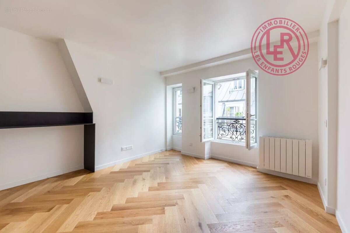 Appartement à PARIS-6E