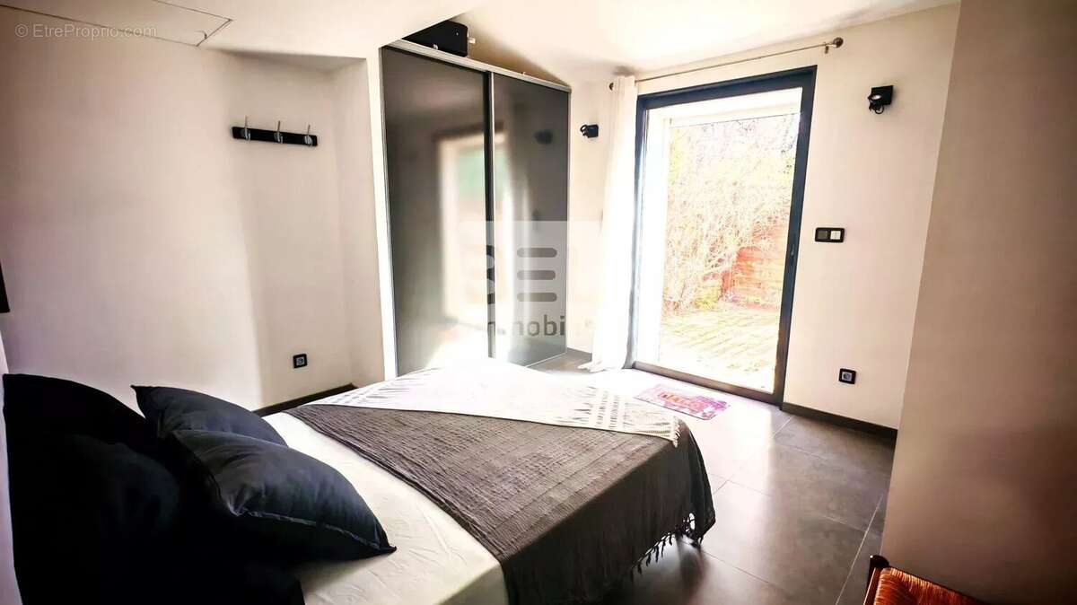 Maison à GOUDARGUES