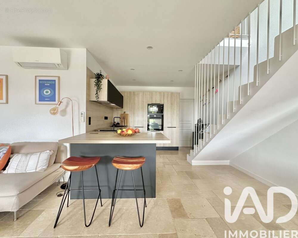 Photo 7 - Maison à LE CASTELLET