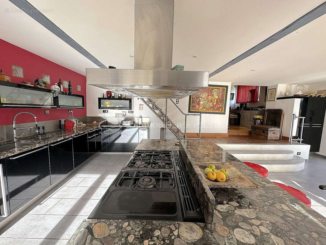 Maison à LE BEAUCET