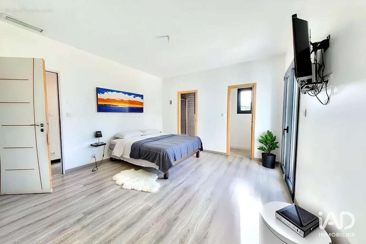 Photo 5 - Maison à CUBZAC-LES-PONTS