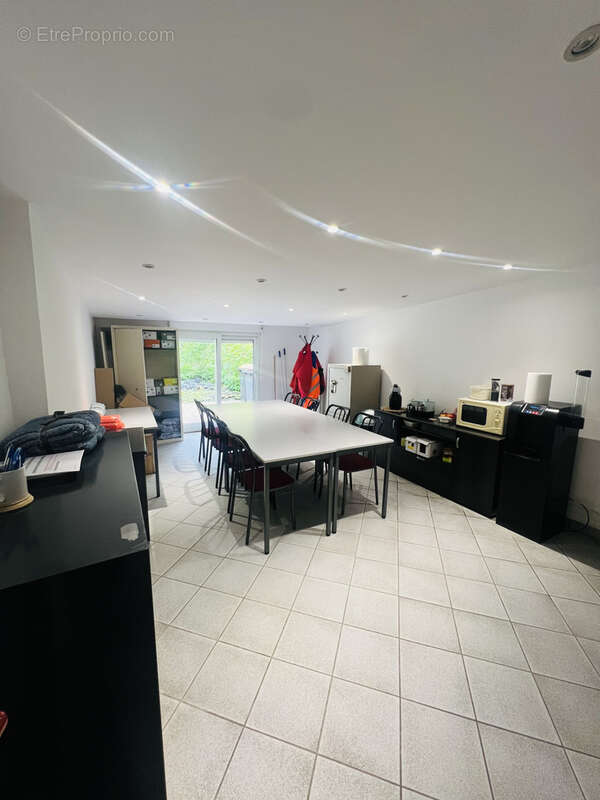 Commerce à HENIN-BEAUMONT