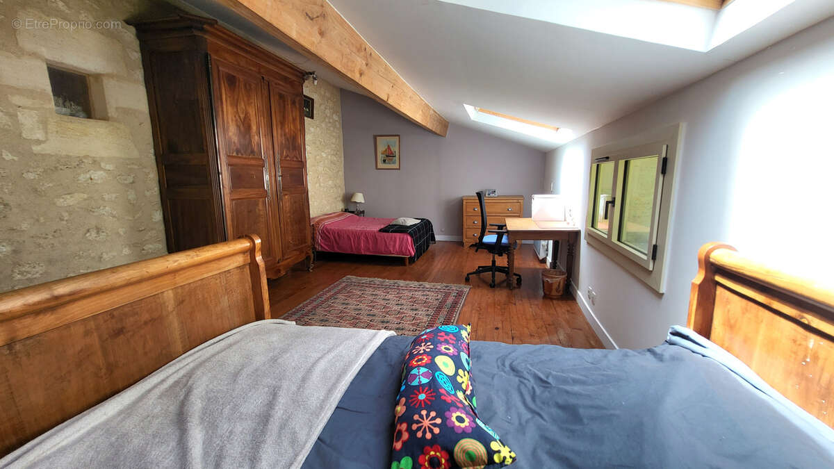 Maison à SAINT-ANDRE-DE-CUBZAC