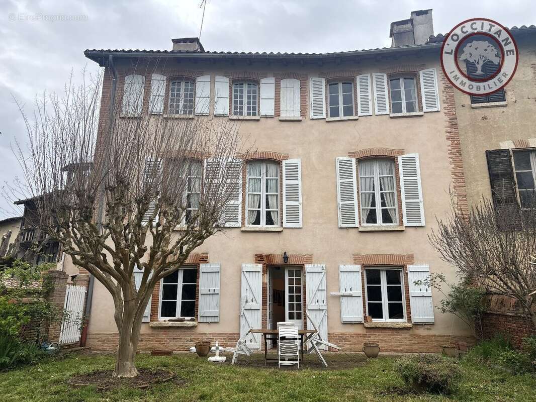 Maison à LOMBEZ