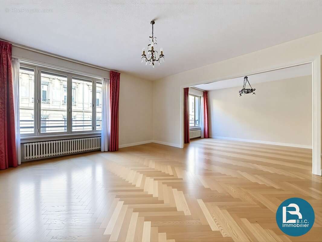 Appartement à LYON-6E