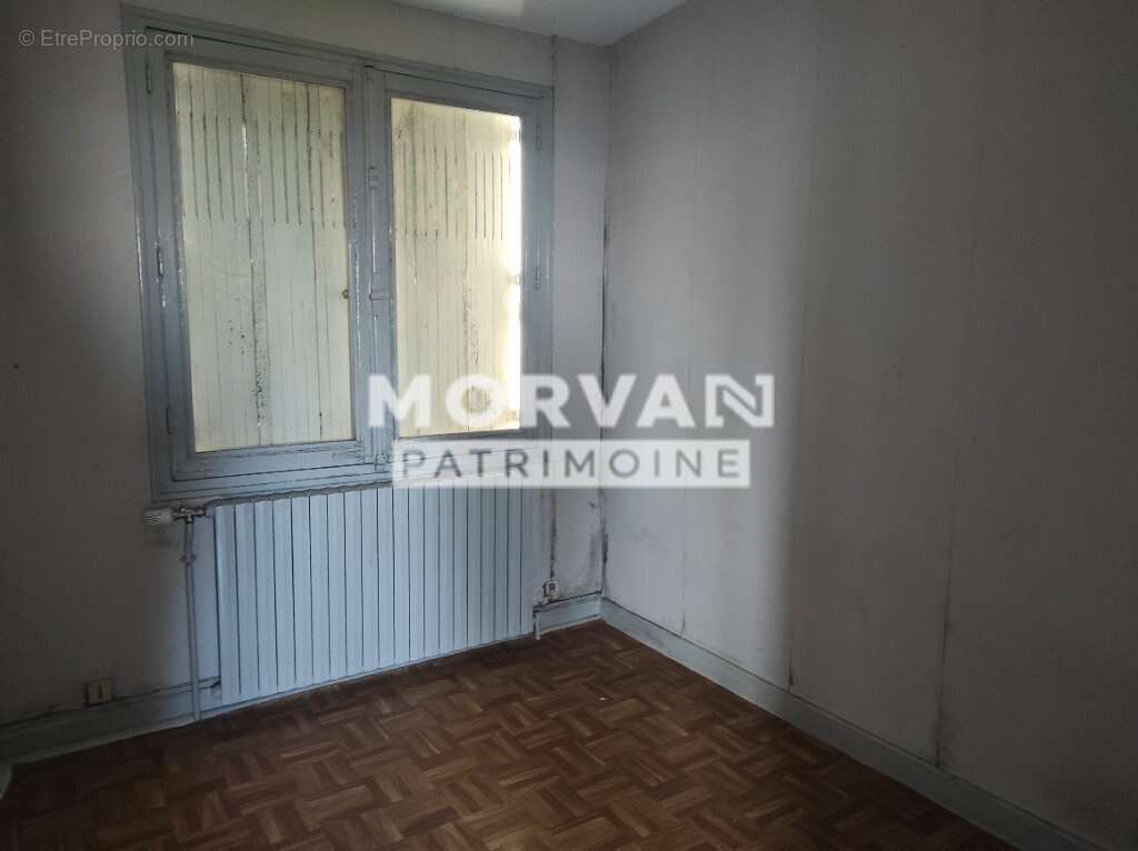 Maison à CHATEAU-CHINON(VILLE)