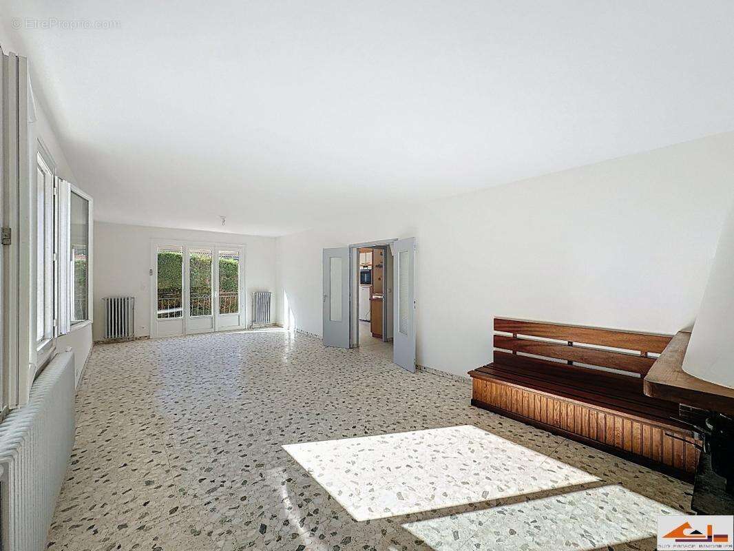 Maison à RAMONVILLE-SAINT-AGNE