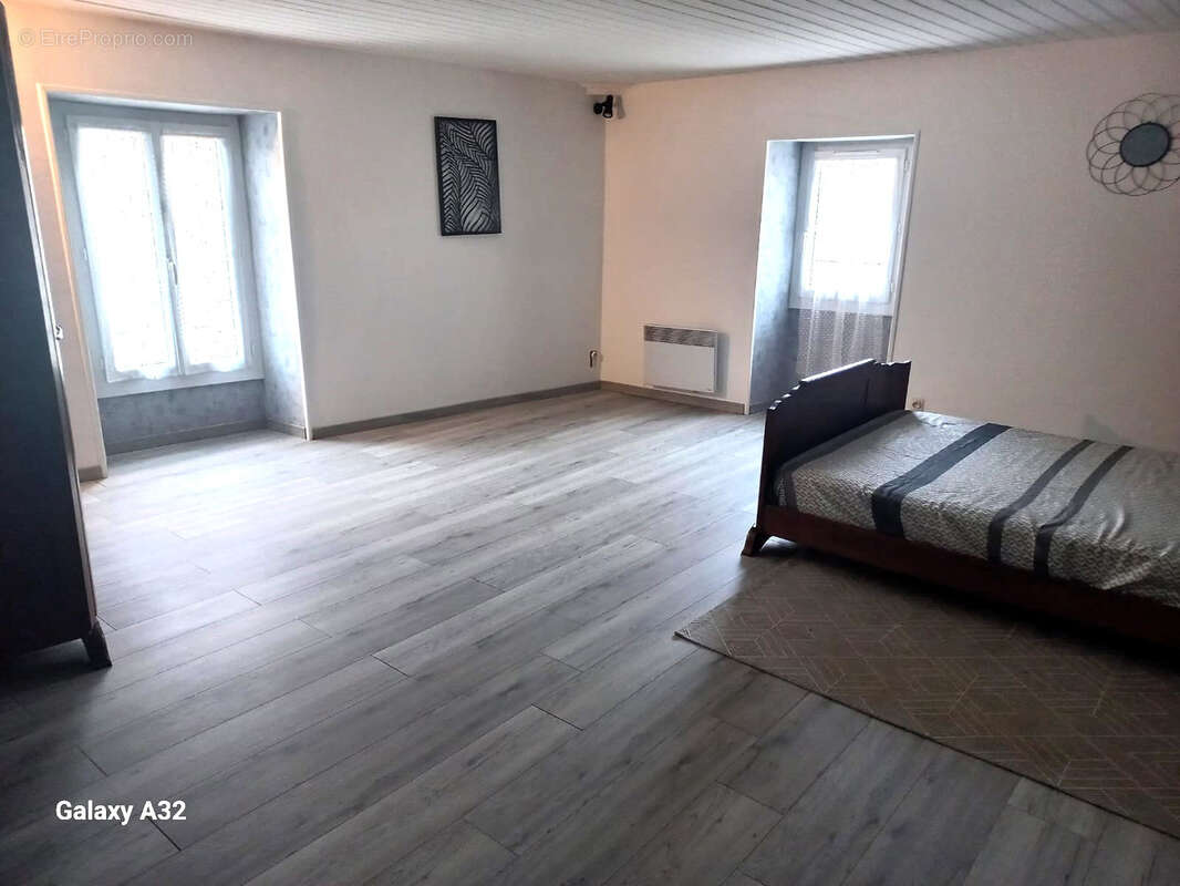 Maison à L'HERMENAULT