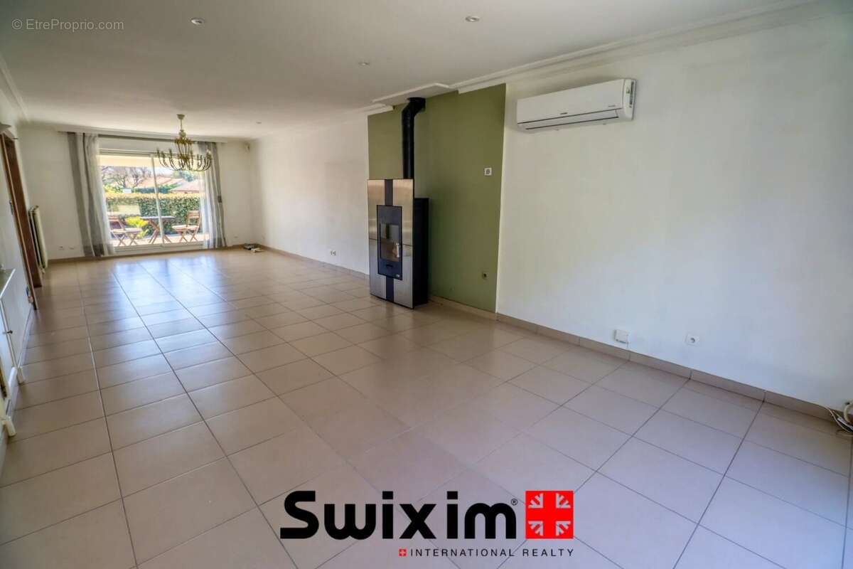 Maison à LE HAILLAN