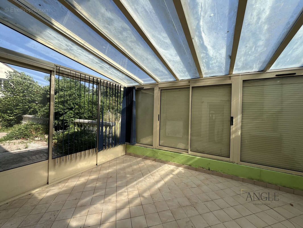 Maison 100 m² à Arconnay  - photo 5