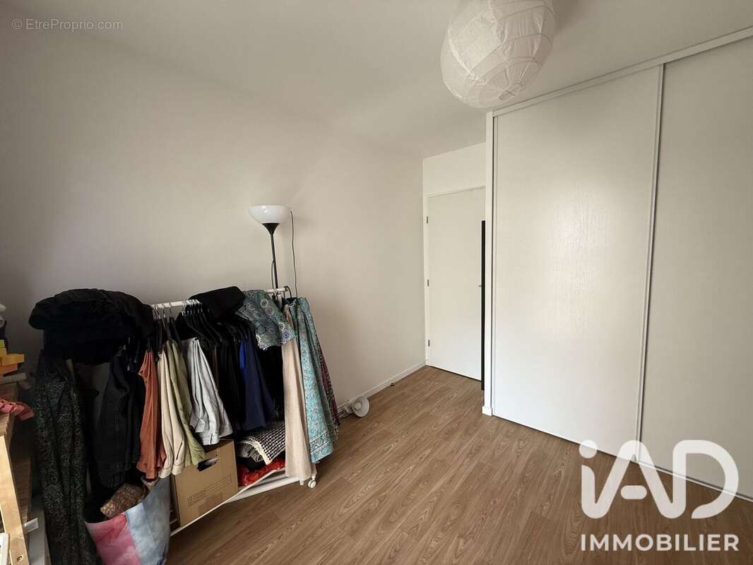 Appartement 85 m² à Stains  - photo 9