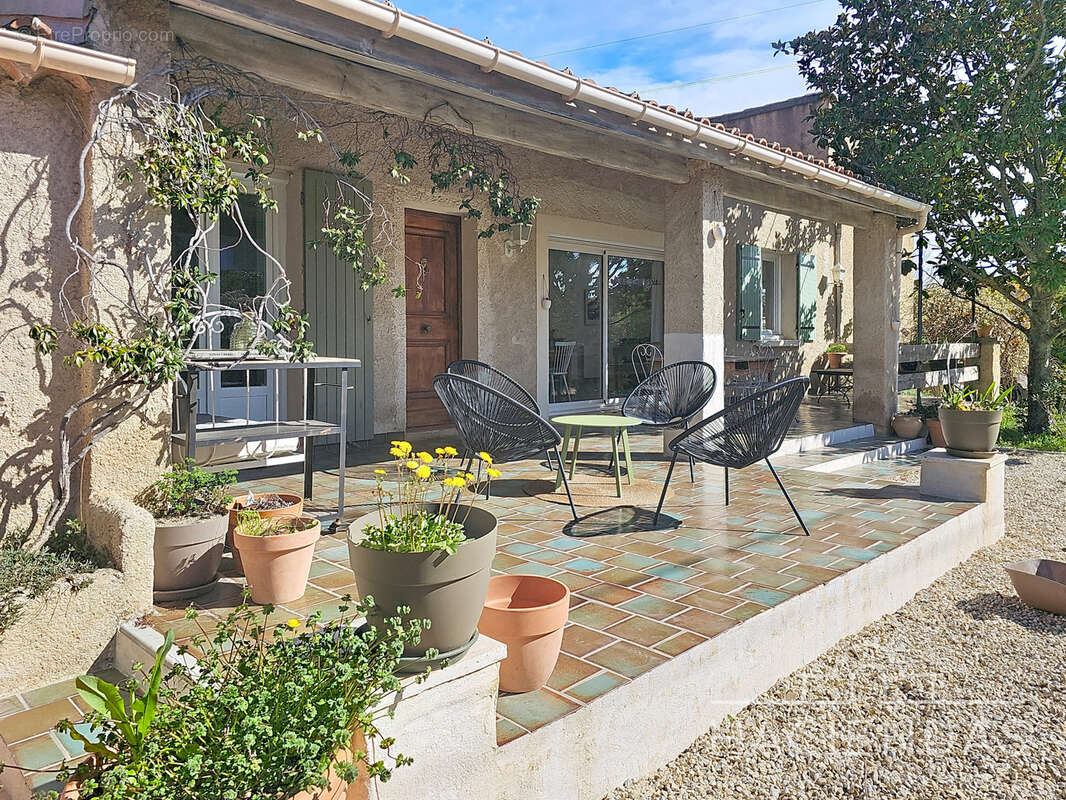 Maison à PERTUIS
