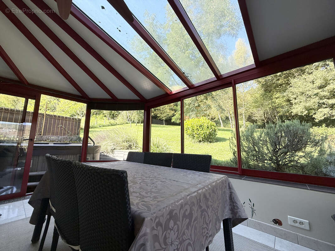 Maison à BOUSSIERES