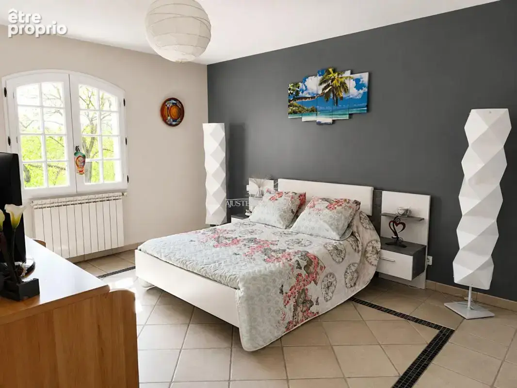 Villa 5 pièces avec piscine et garage - Marignane - photo 10