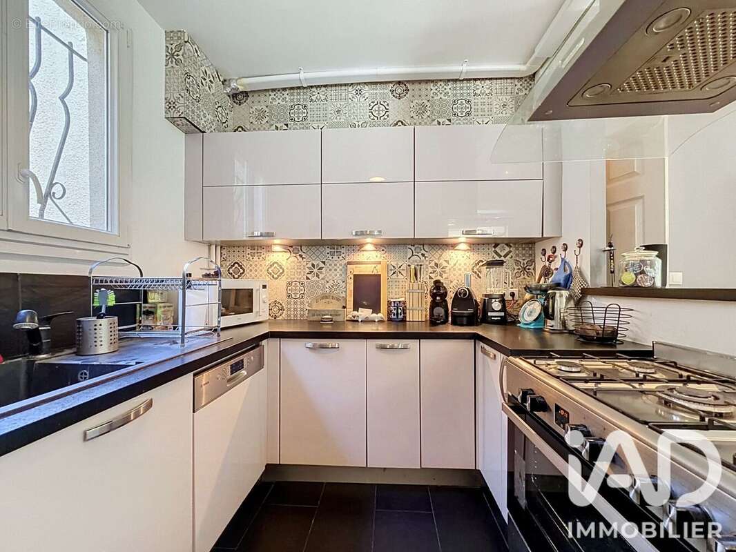 Maison 180 m² à Aulnay-Sous-Bois  - photo 9