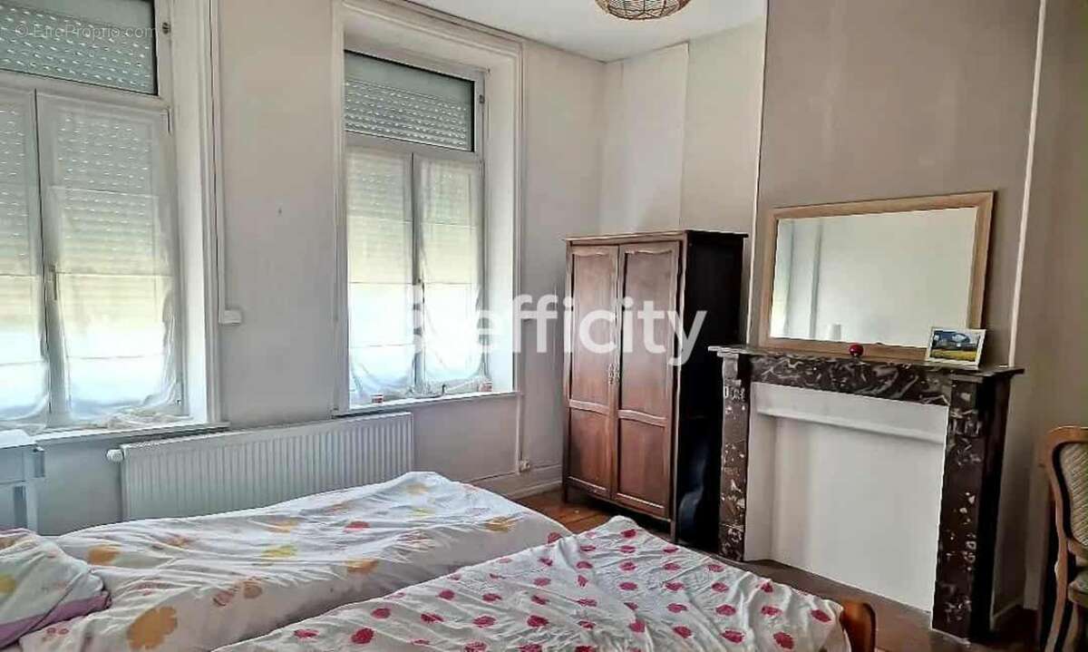 Maison à SAINT-MARTIN-BOULOGNE