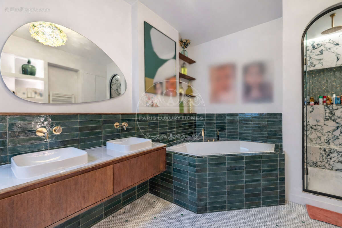 Appartement à PARIS-5E