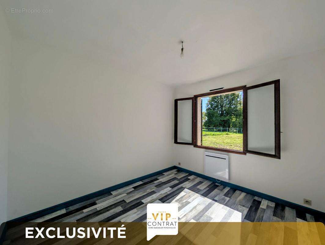 Maison à SAINT-SEVER-DE-SAINTONGE