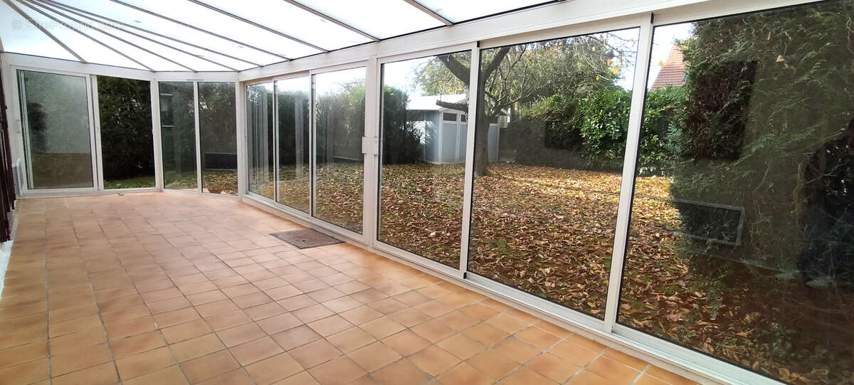 Maison à LA VILLE-DU-BOIS