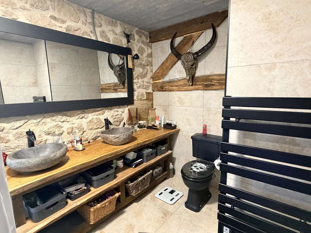 Une grande maison originale et fabuleuse, idéalement située à la campagne - photo 8