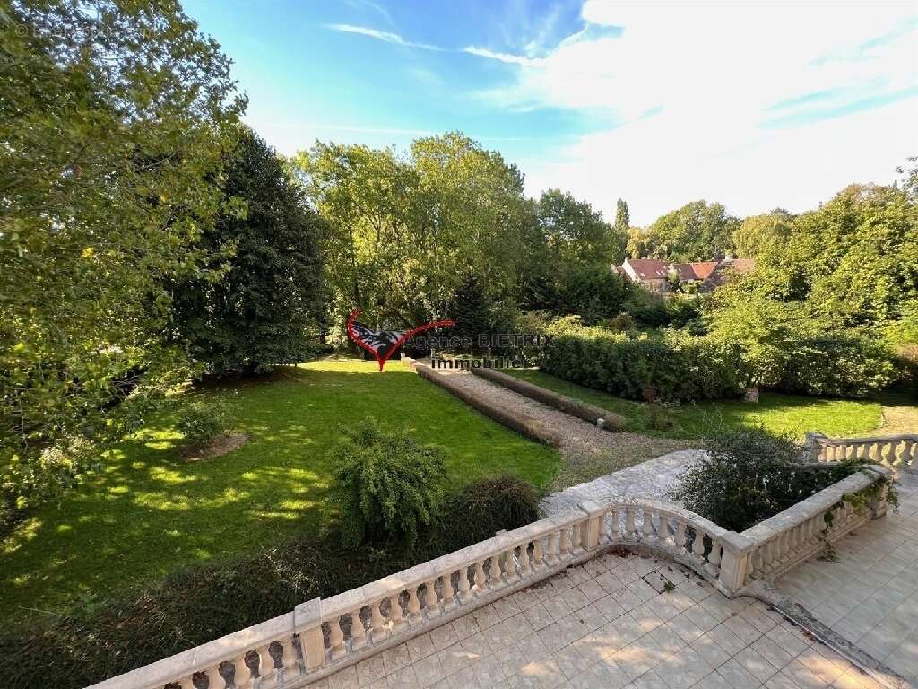 Maison à L'ISLE-ADAM