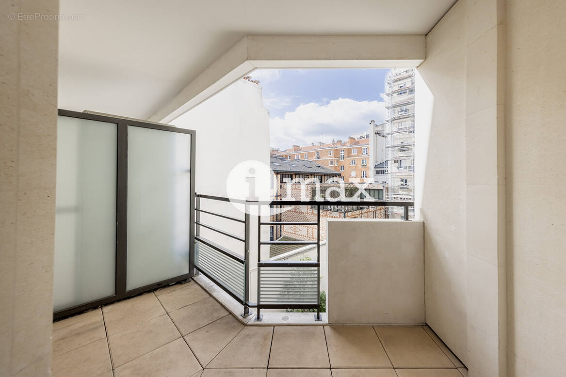 Appartement à LEVALLOIS-PERRET