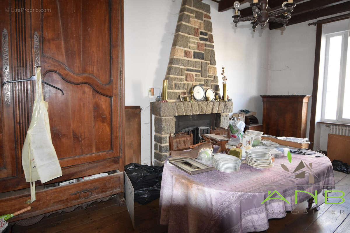 Maison 150 m² à Piegut-Pluviers  - photo 5