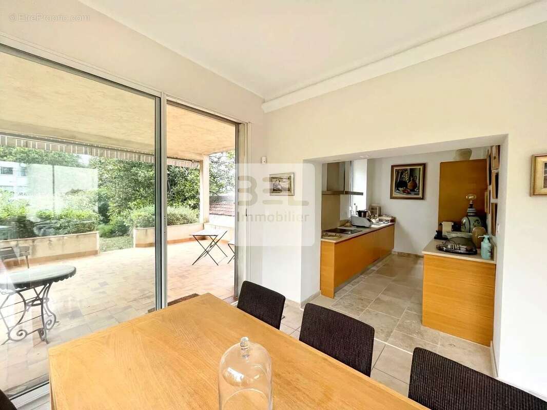 Maison à BAGNOLS-SUR-CEZE