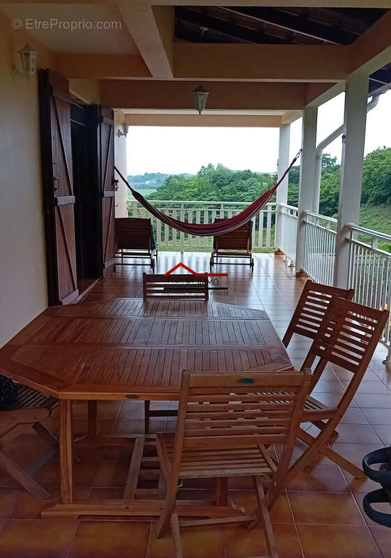 Maison à RIVIERE-SALEE