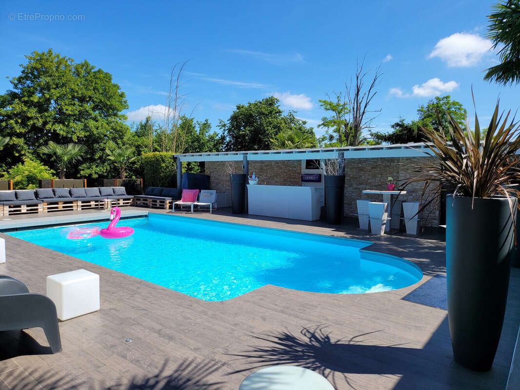 Maison 258 m² à Villiers-Adam  - photo 8