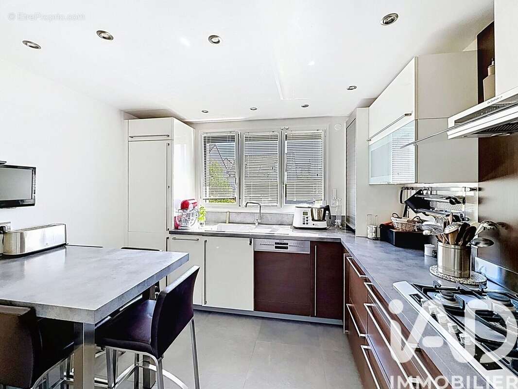 Maison 174 m² à Ballainvilliers  - photo 6