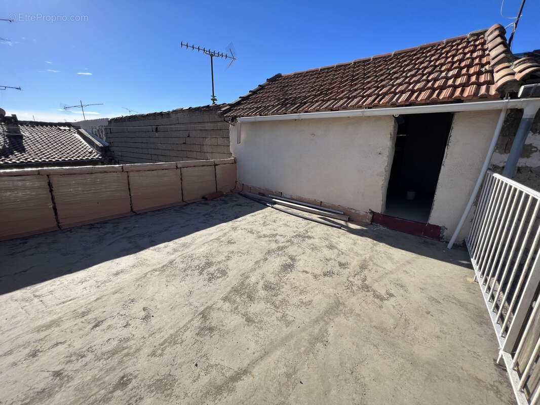 Appartement à BEAUCAIRE