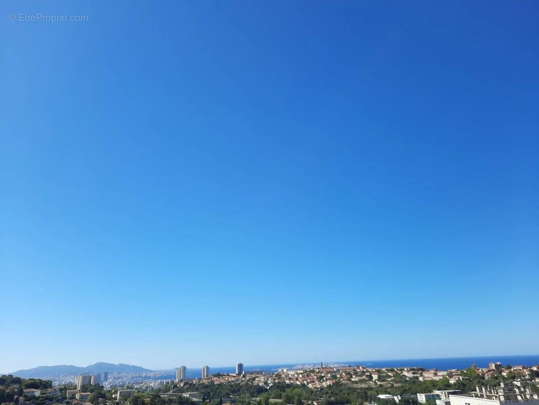 Appartement à MARSEILLE-15E