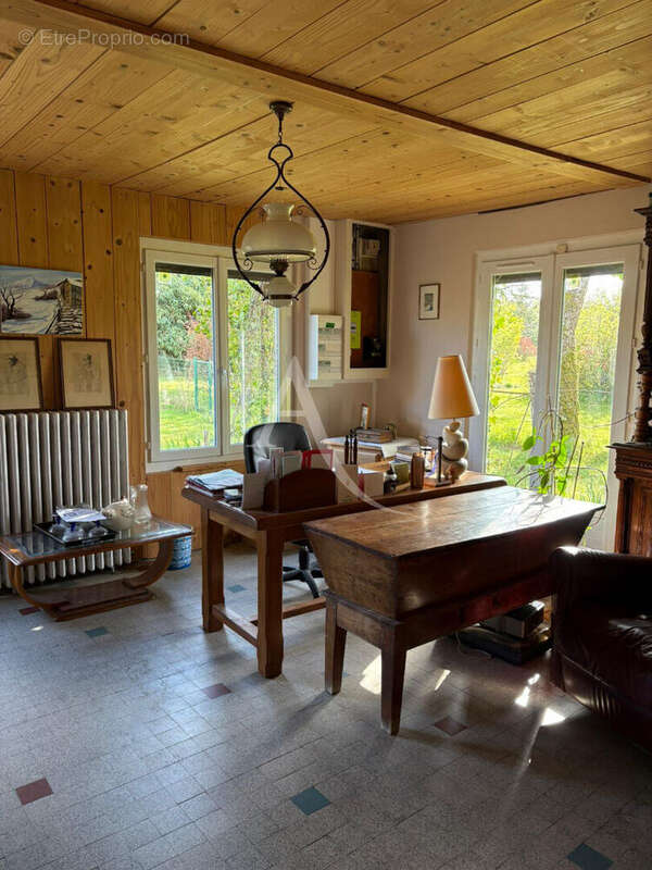 Maison à SURY-AUX-BOIS