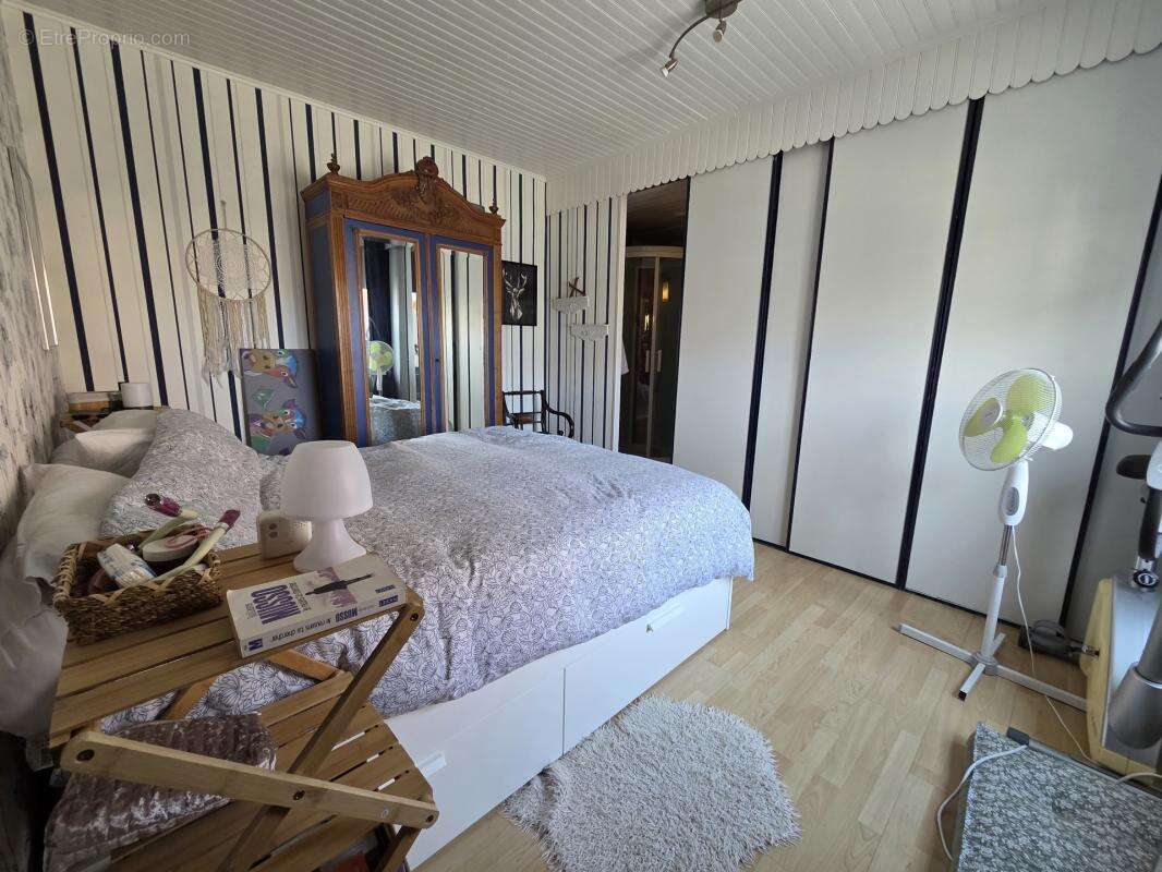 Maison briques offrant 134m² hab sur 361m² ac jardin - photo 7