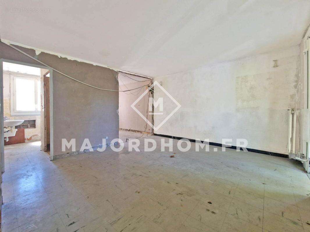 Appartement à MARSEILLE-9E