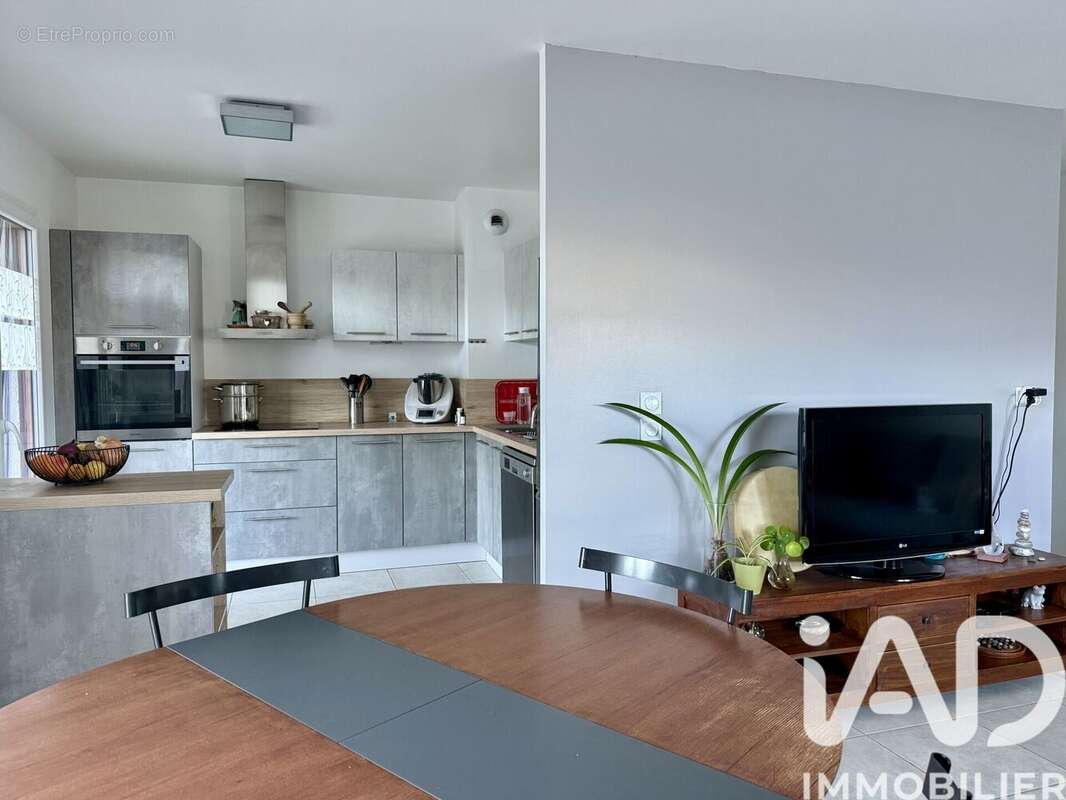 Photo 4 - Appartement à CHARVONNEX
