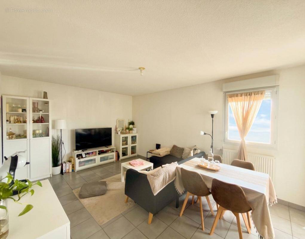 Appartement à LAUNAGUET