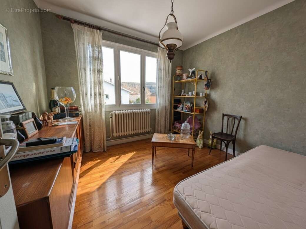 Maison à SAINT-MAURICE-L'EXIL