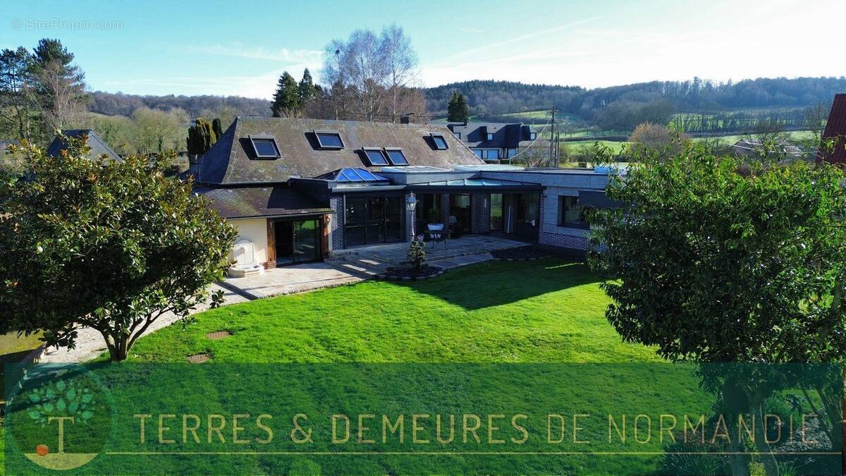 Maison à MORTEMER