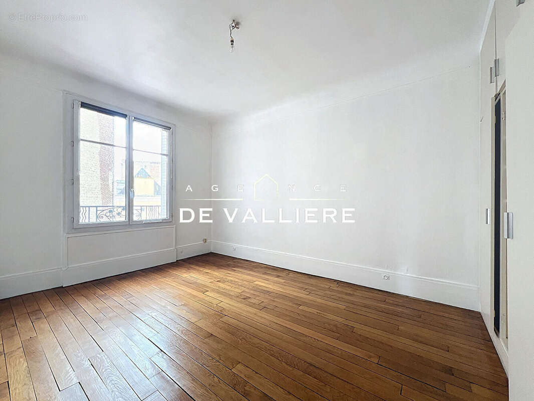 Appartement à NANTERRE