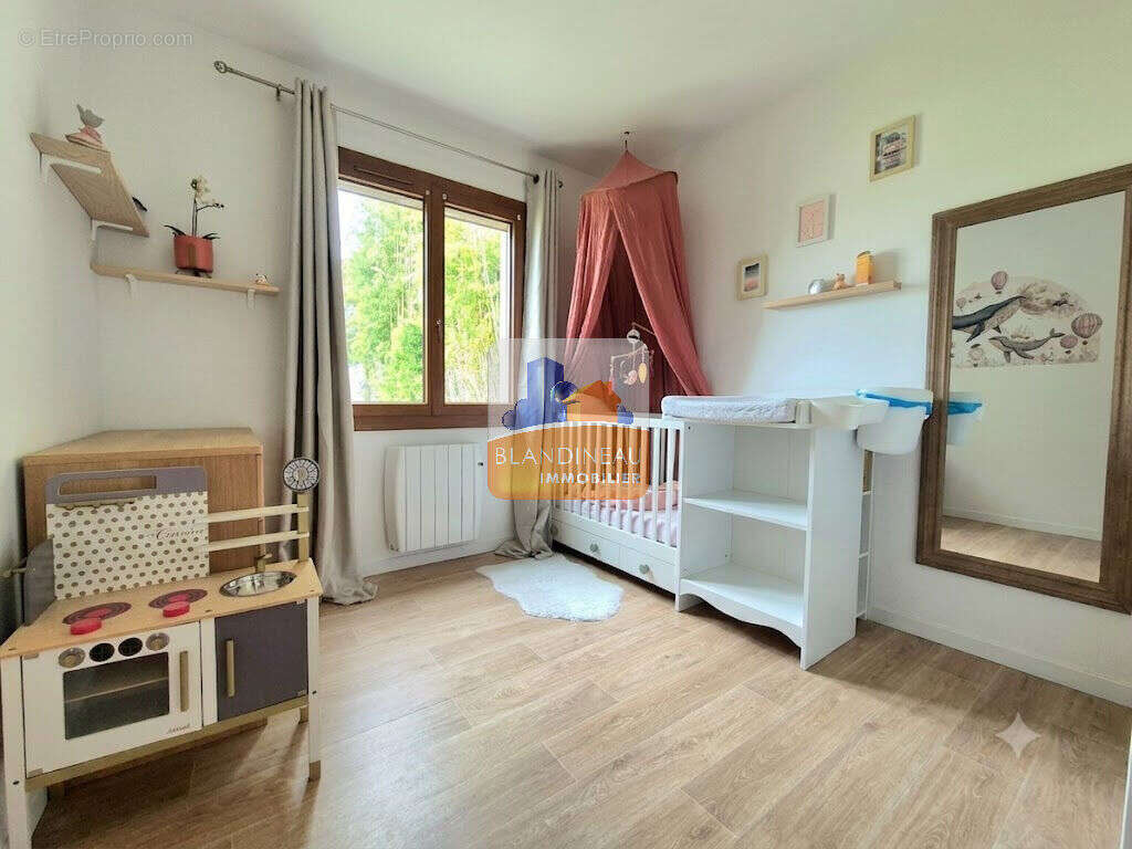 Maison à BOUGUENAIS