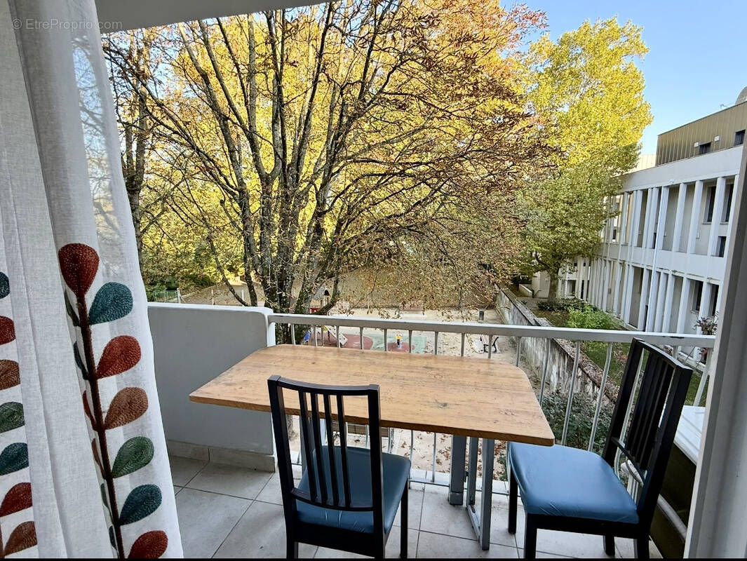 Appartement à LYON-9E