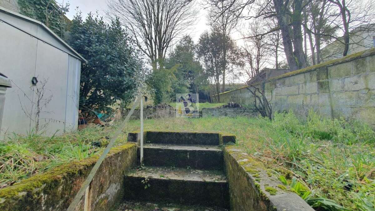 Maison à ANGOULEME