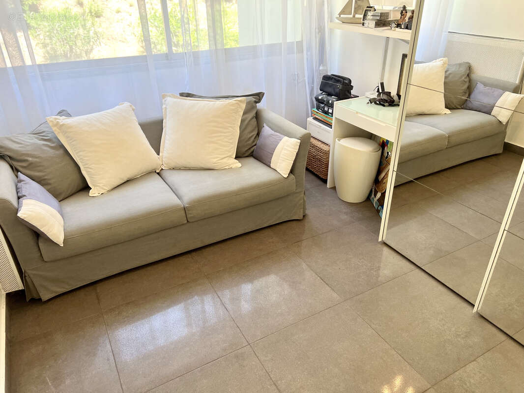 Cannes basse californie proche mer commerces t3/t4 de 90m2 terrasse sud garage cave - photo 6