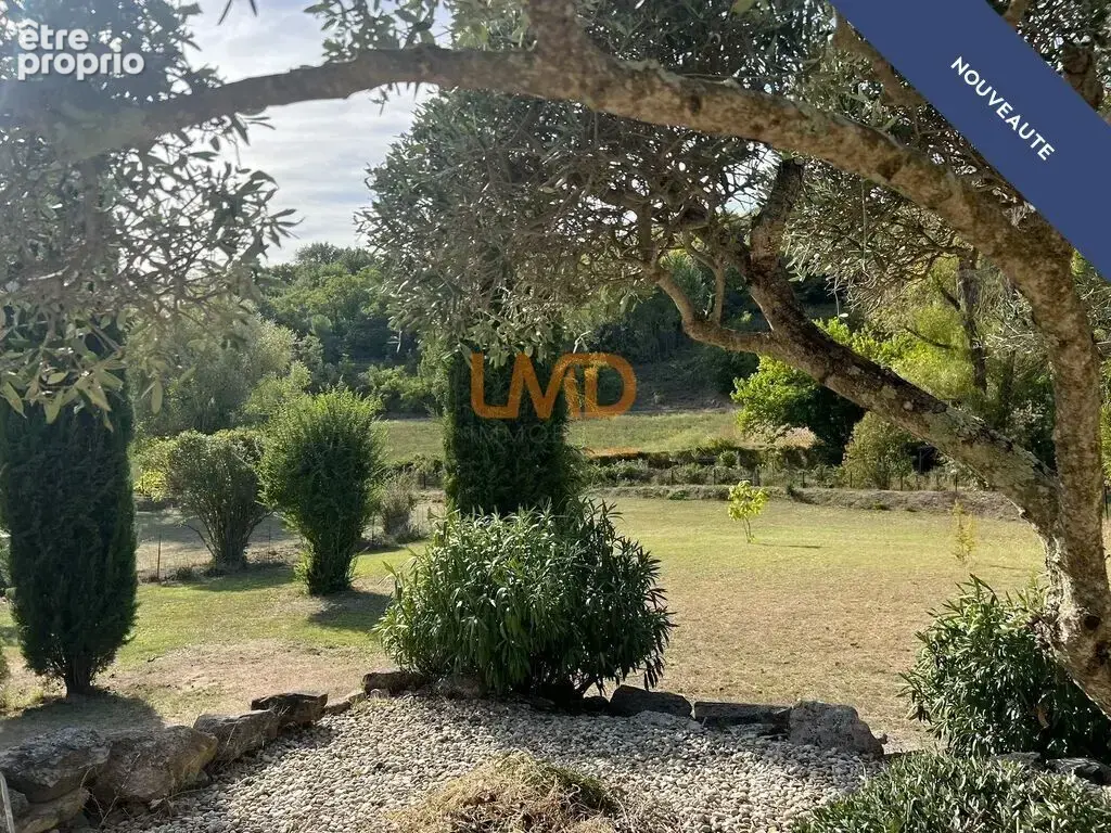 Maison fin 19ème sur un magnifique terrain arboré - photo 5