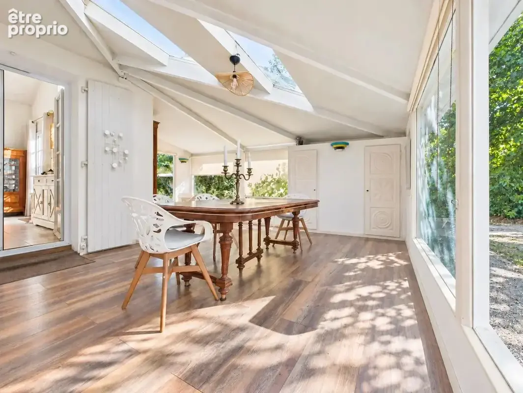 Maison familiale de caractère, vaste véranda et jardin paysager piscinable - photo 13