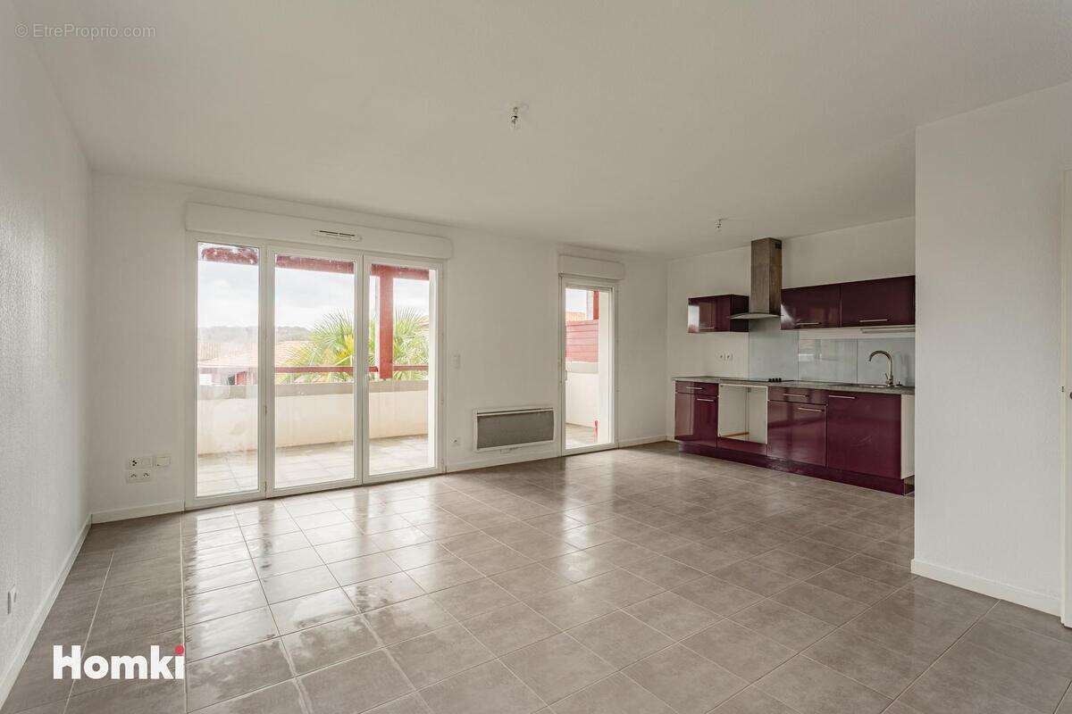 Appartement à LAHONCE