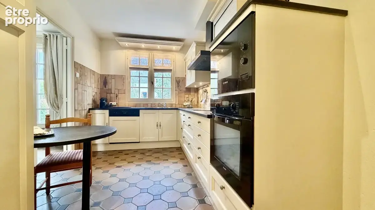 Saint-Lyphard Bourg Maison 126 m² 5 chambres Sous-sol 80 m² Ascenseur - photo 9